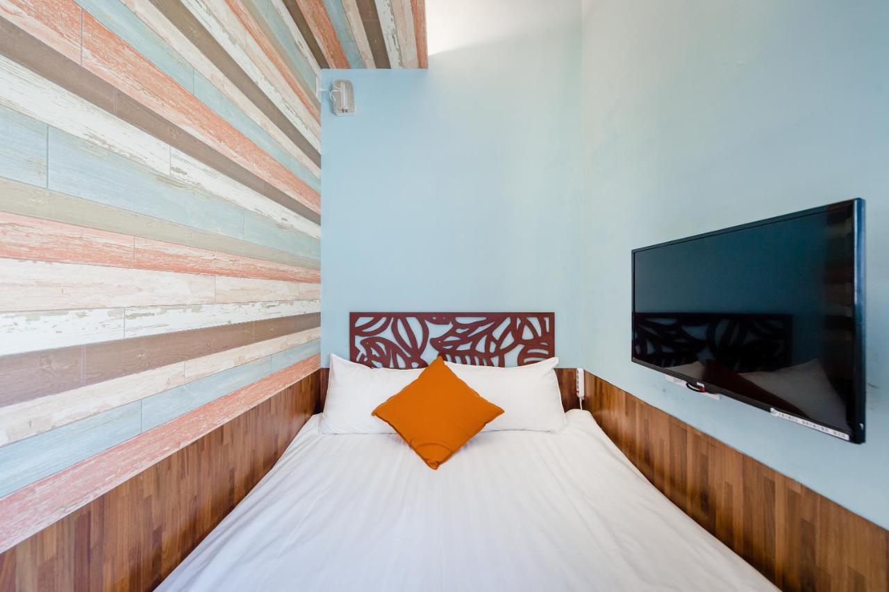 Tainan Weshare Hotel Exterior photo